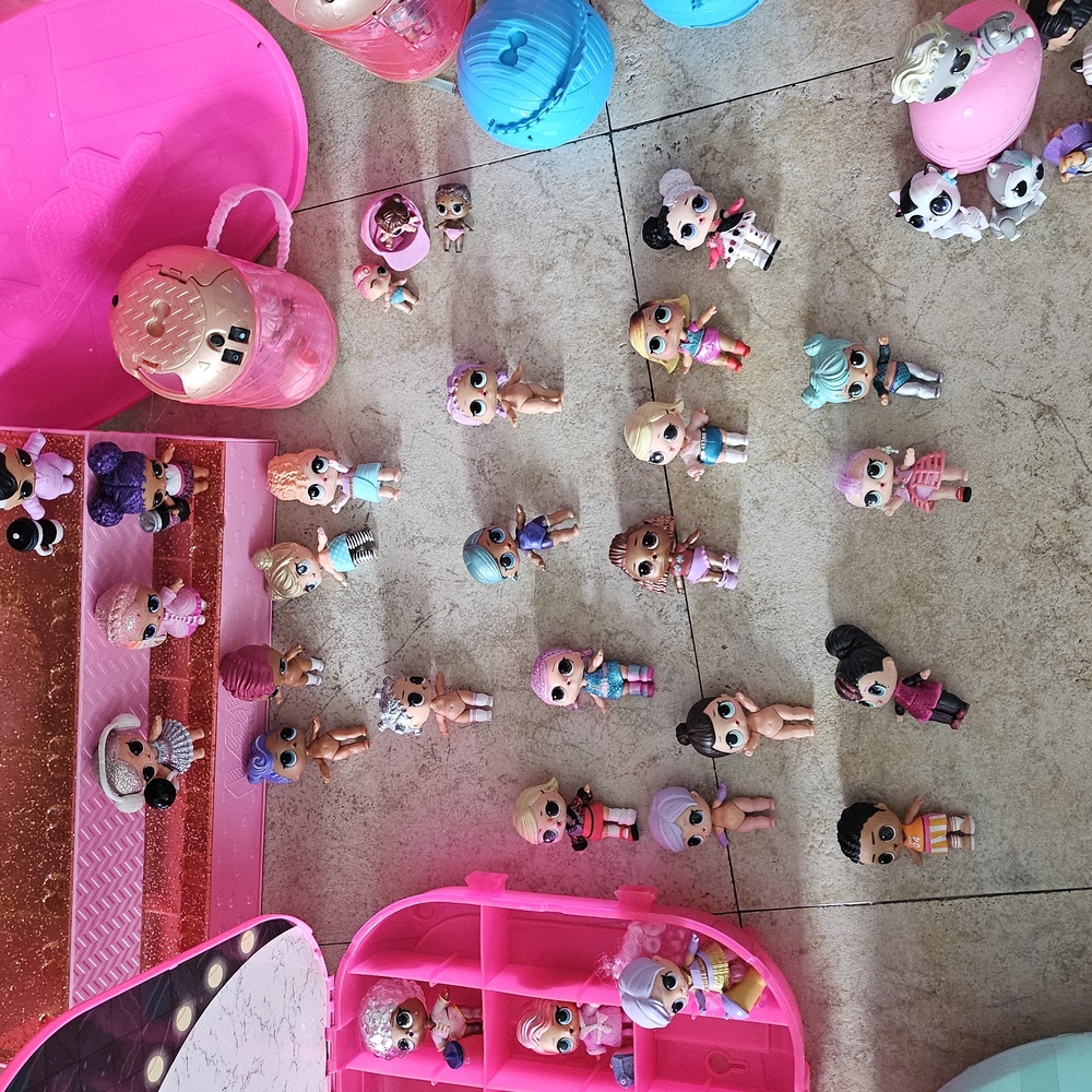 L.O.L. Surprise! Pink and Blue Dolls with Accessories
